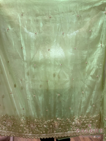 Pastel Green Buttis Tissue x Hand Embroidery (CG01)