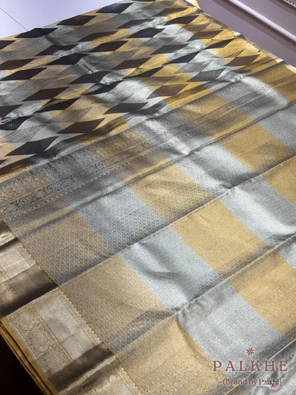 Black & Golden Kanjivaram Geometric in Pure Silk (CF23)