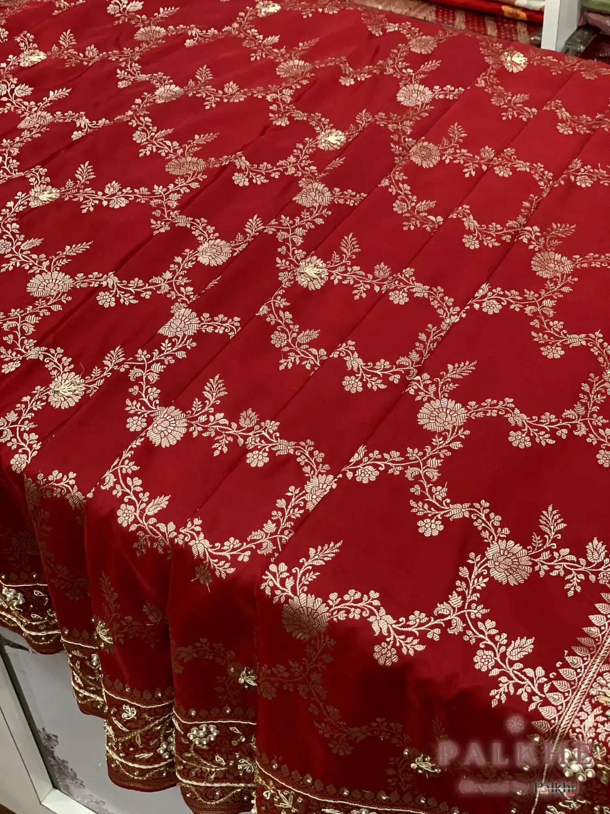 Red Jaal Banarasi x Hand Embroidery (CR36)