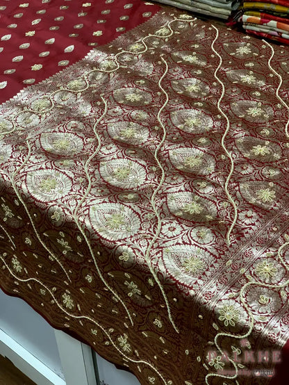 Maroon Buttis Banarasi x Hand Embroidery (BE82)