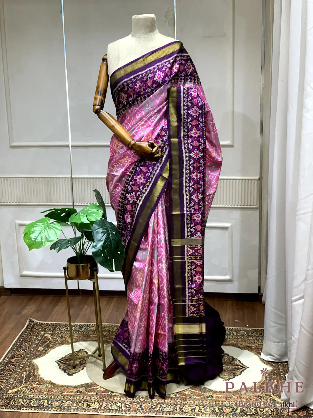 Baby Pink & Dark Purple Rajkot Patola Hand Woven in Pure Silk (CS48)