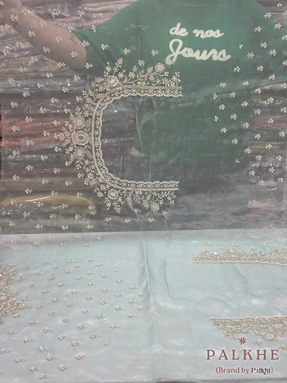Tiffany Blue Floral Tissue x Hand Embroidery (CL43)
