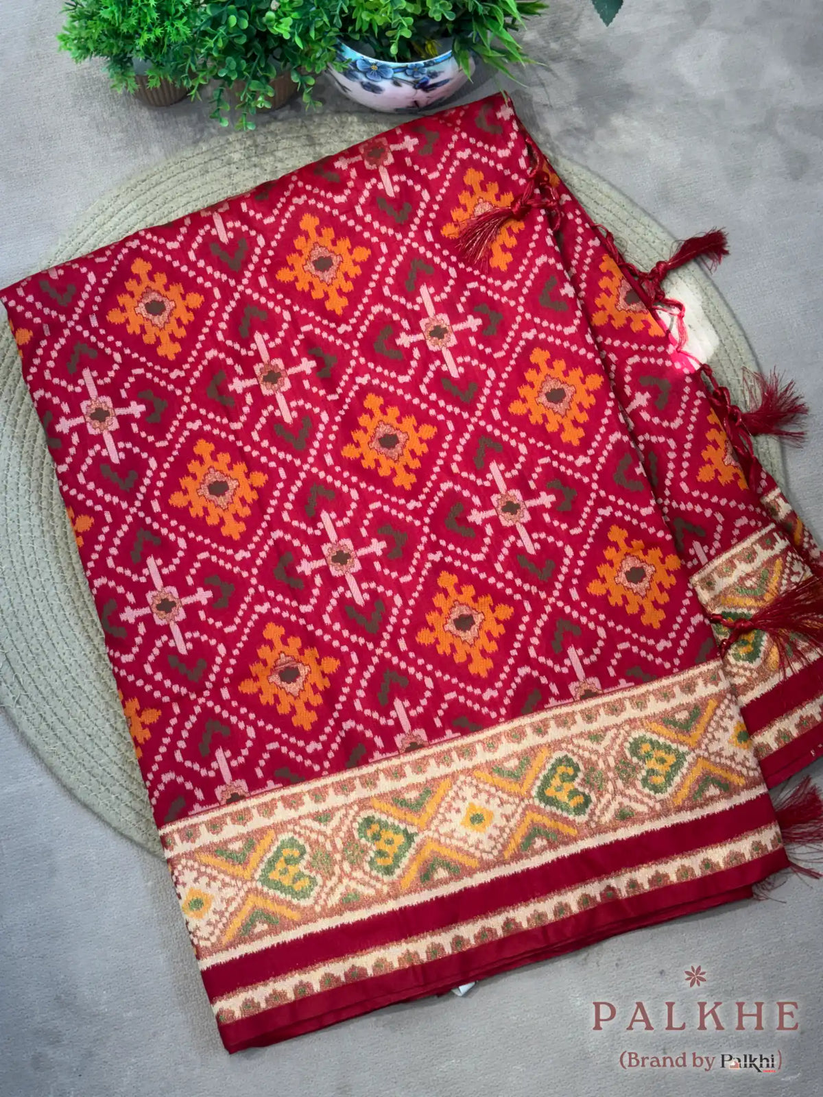 Red Patola Geometric in Semi Silk (BH38)