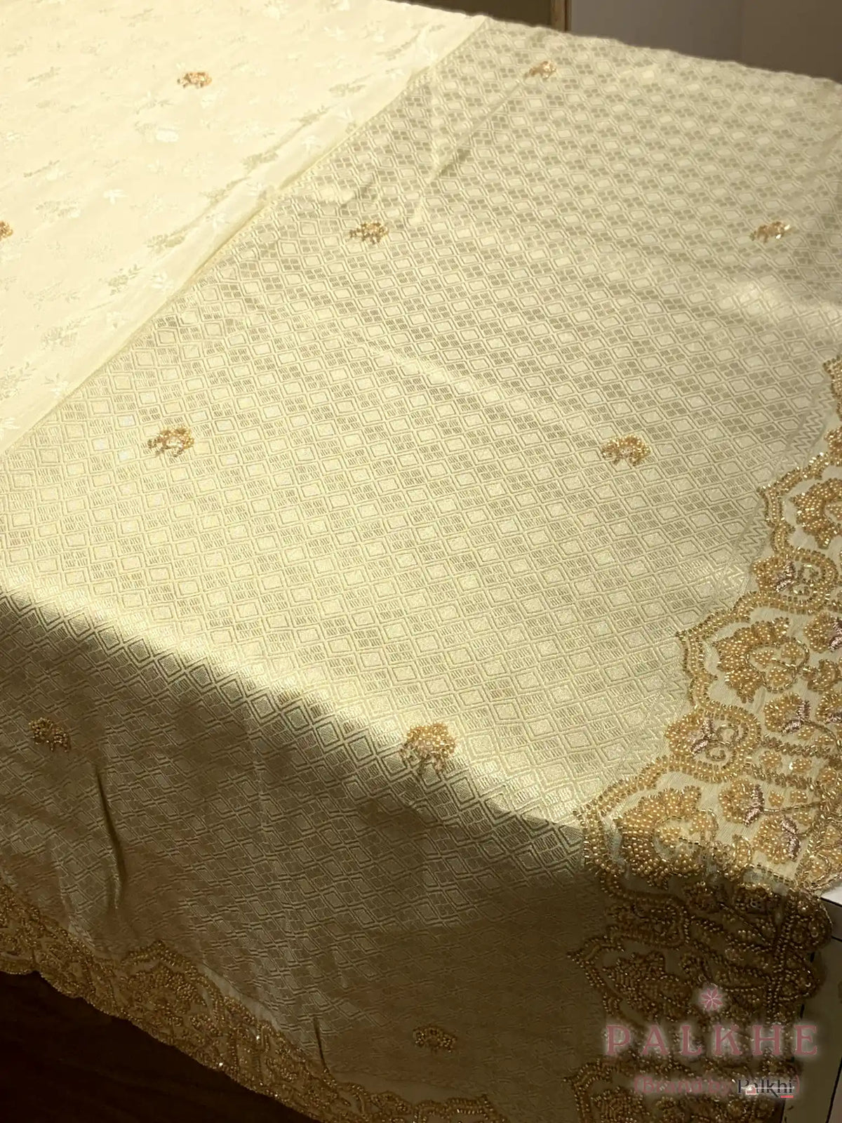 Cream Floral Banarasi x Hand Embroidery (CU05)