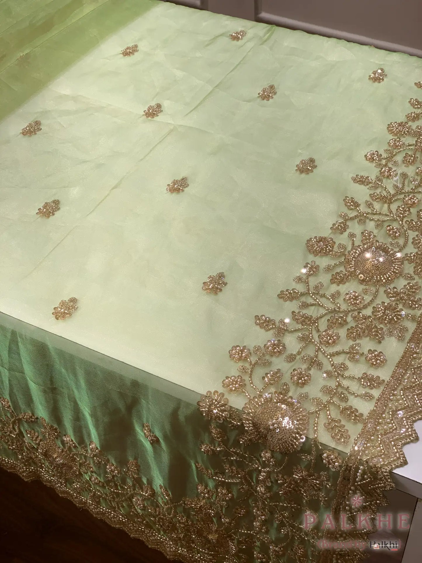 Pastel Green Buttis Tissue x Hand Embroidery (CG01)