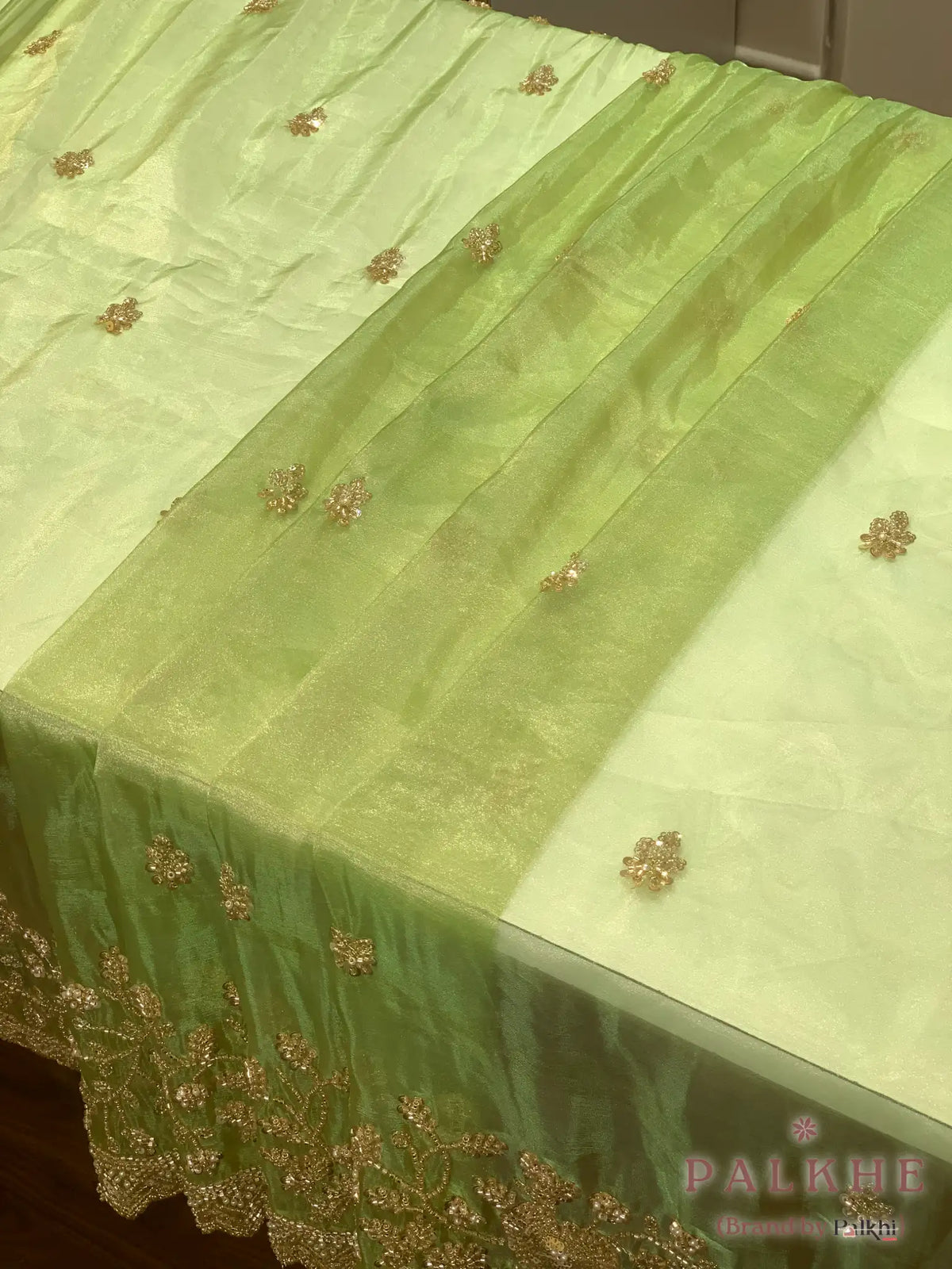 Pastel Green Buttis Tissue x Hand Embroidery (CG01)