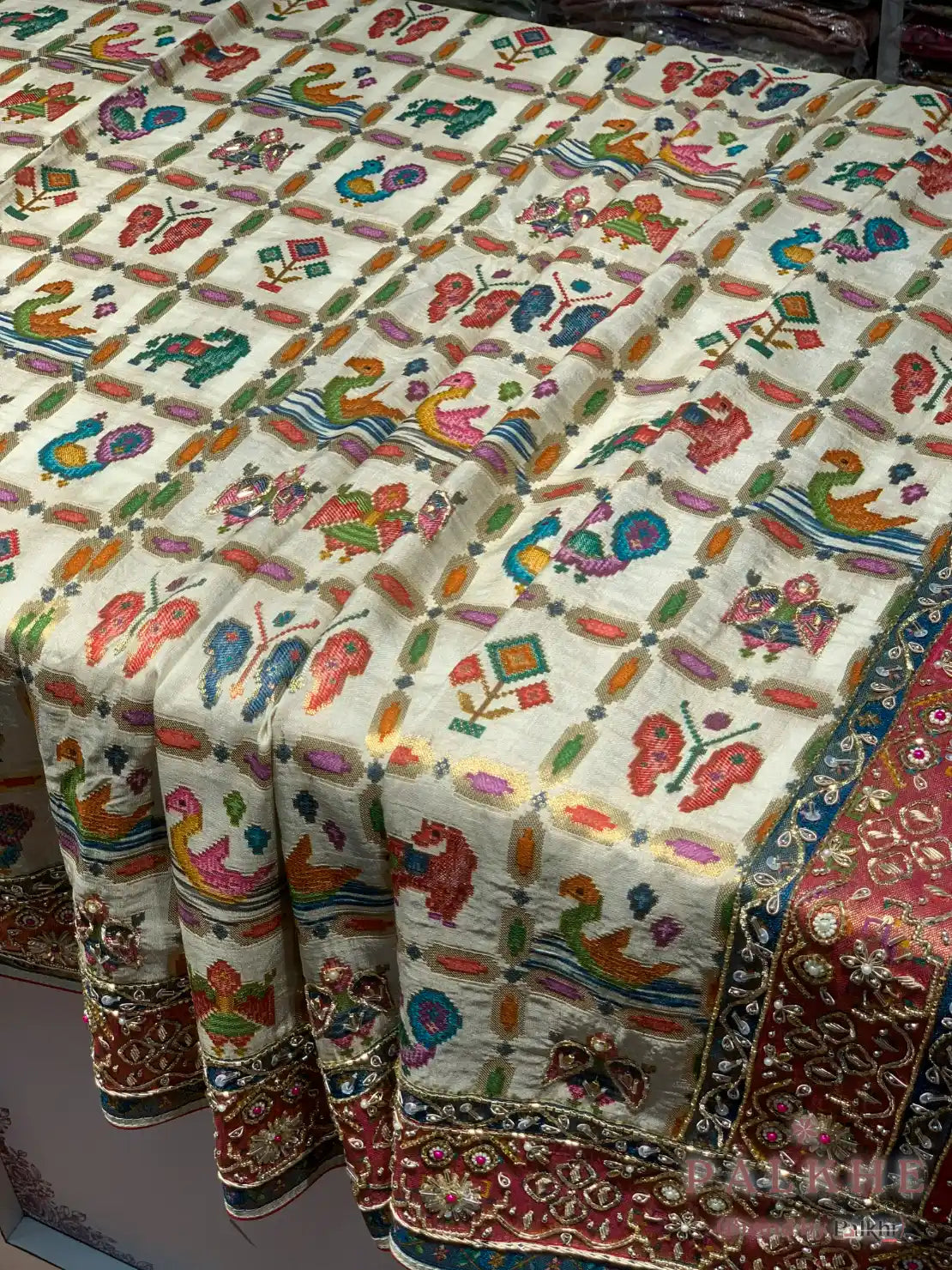 Multicolor Animal Motifs Pashmina x Hand Embroidery