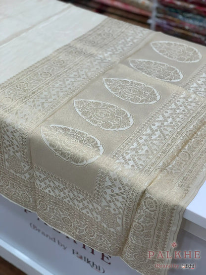 Beige Fancy in Semi Ho Silk With Ready Blouse (CS00)