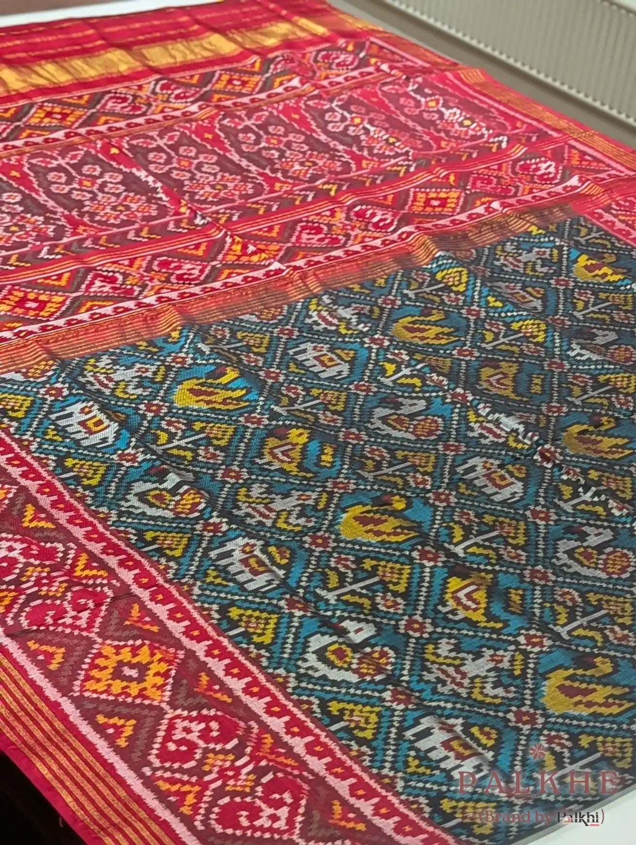 Green Patola Traditional Figures in Pure Silk