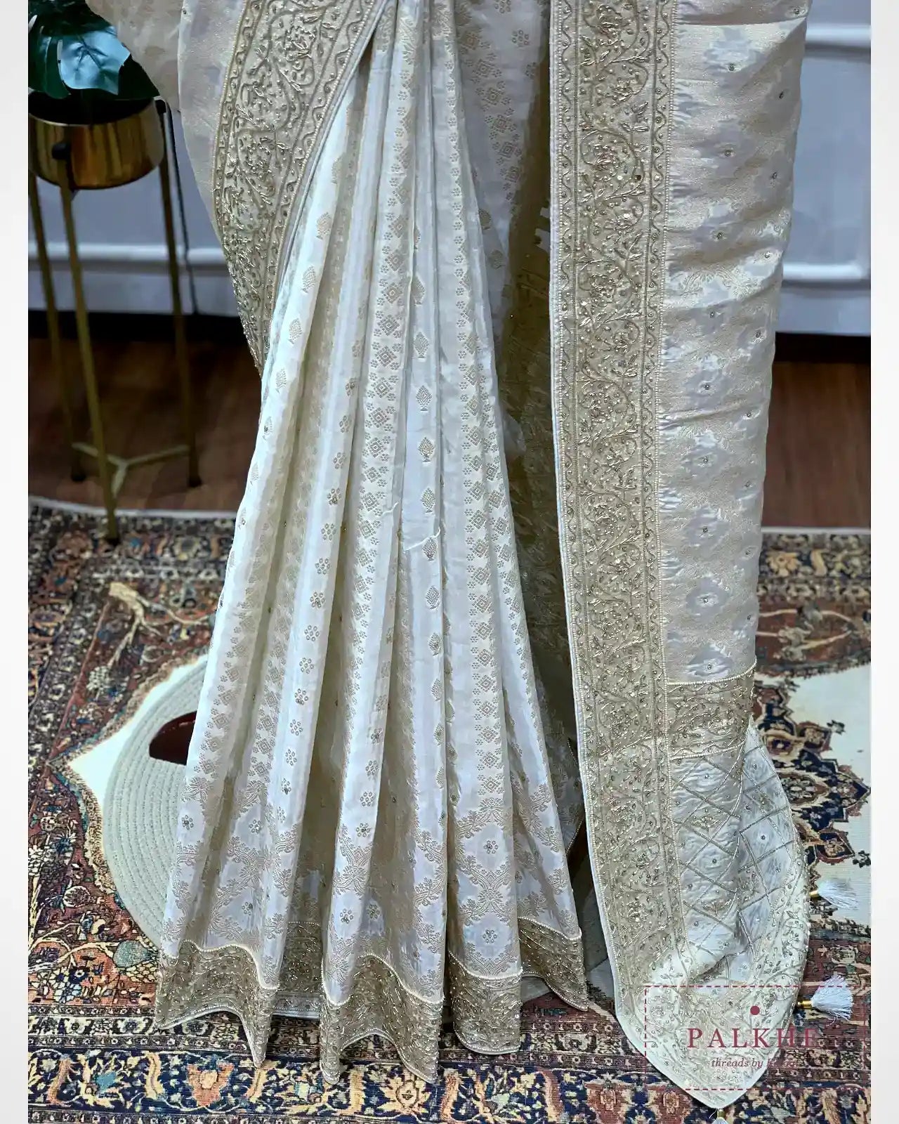 Ivory Silk Banarasi x Hand Embroidery