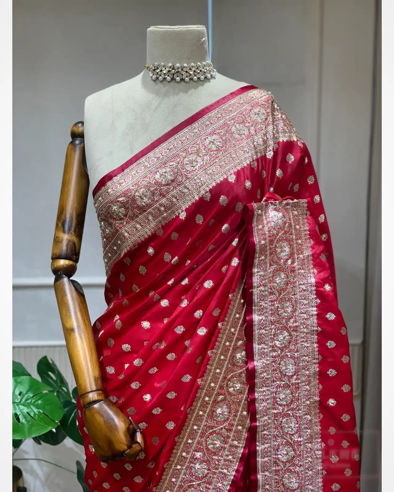 Rani Pink Buttis Semi Silk Banarasi x Hand Embroidery