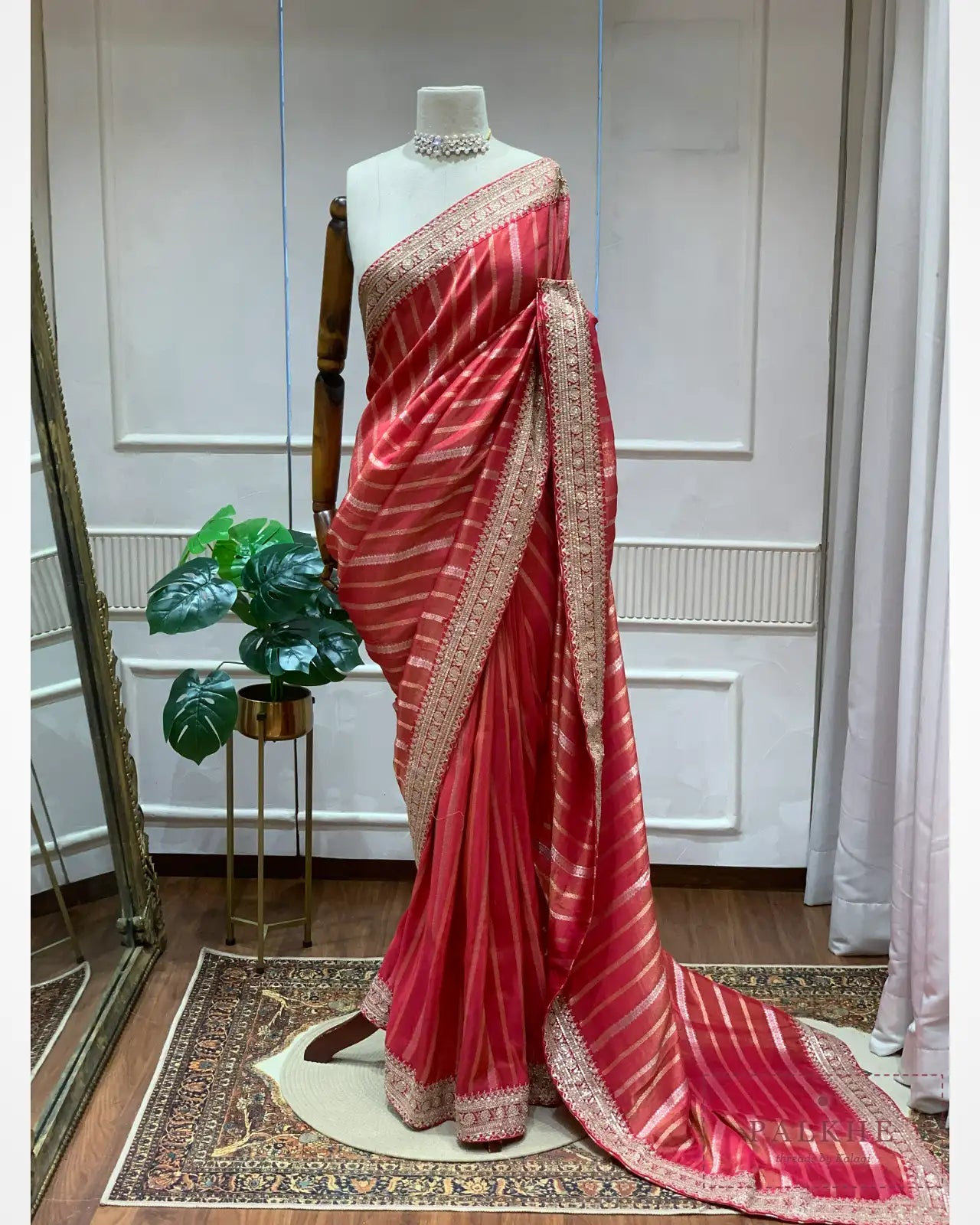 Red Tissue Silk Banarasi x Hand Embroidery