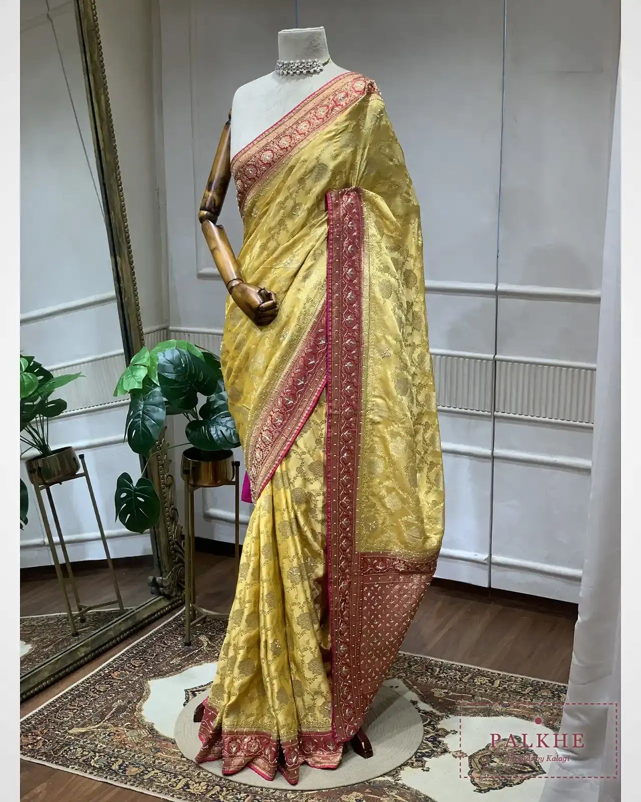 Mustard Yellow Floral Jaal Silk Banarasi x Hand Embroidery