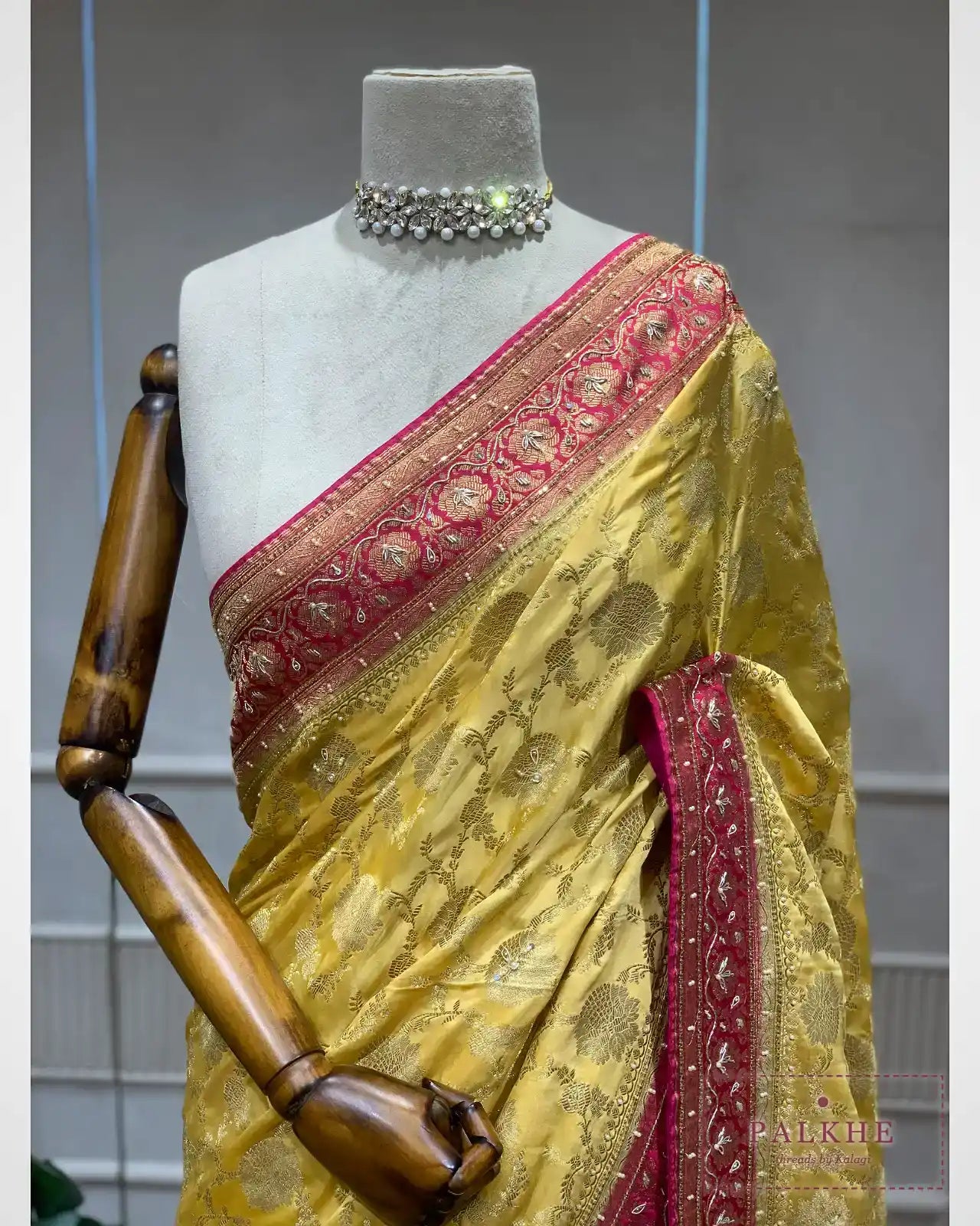 Mustard Yellow Floral Jaal Silk Banarasi x Hand Embroidery