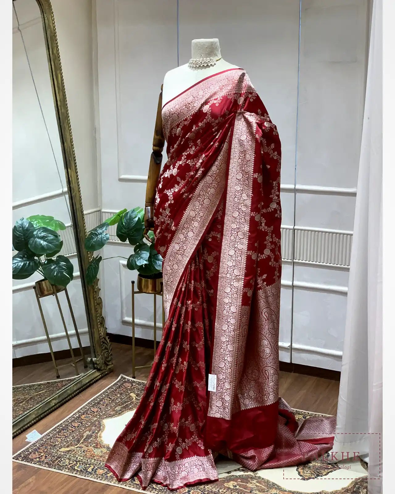 Maroon Banarasi Floral Jaal in Pure Katan Silk