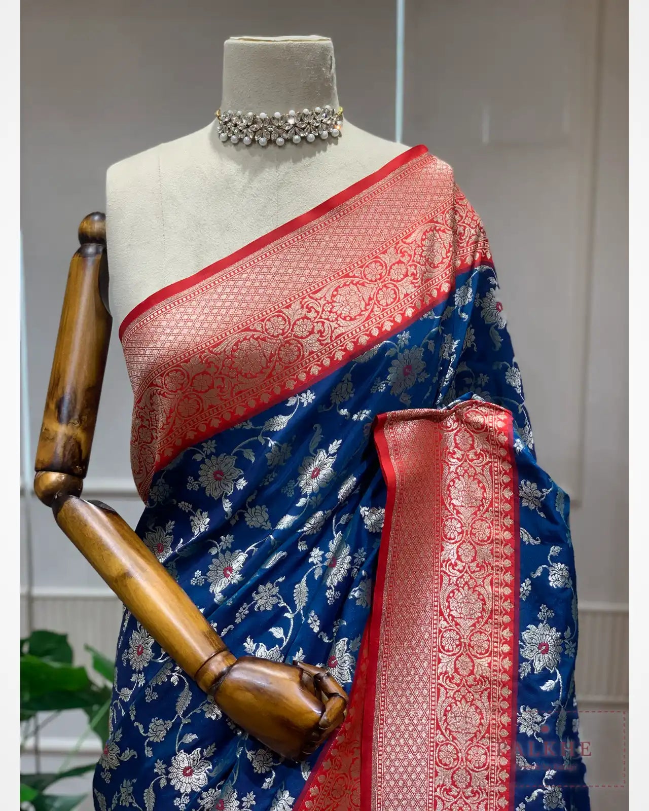 Royal Blue Banarasi Floral Jaal in Pure Silk