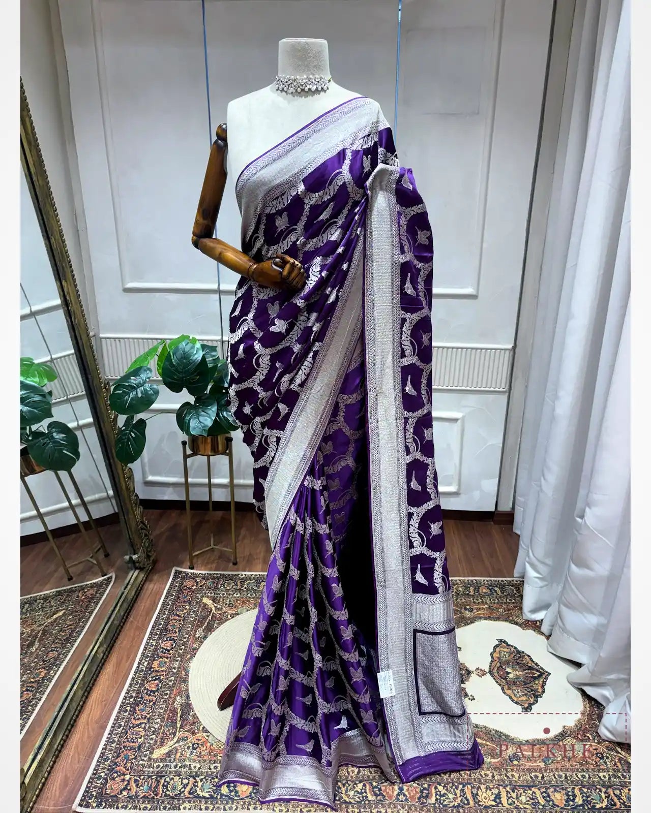 Purple Banarasi Bird Motifs in Pure Silk
