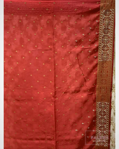 Ivory Floral Jaal Woven Silk Banarasi x Hand Embroidery
