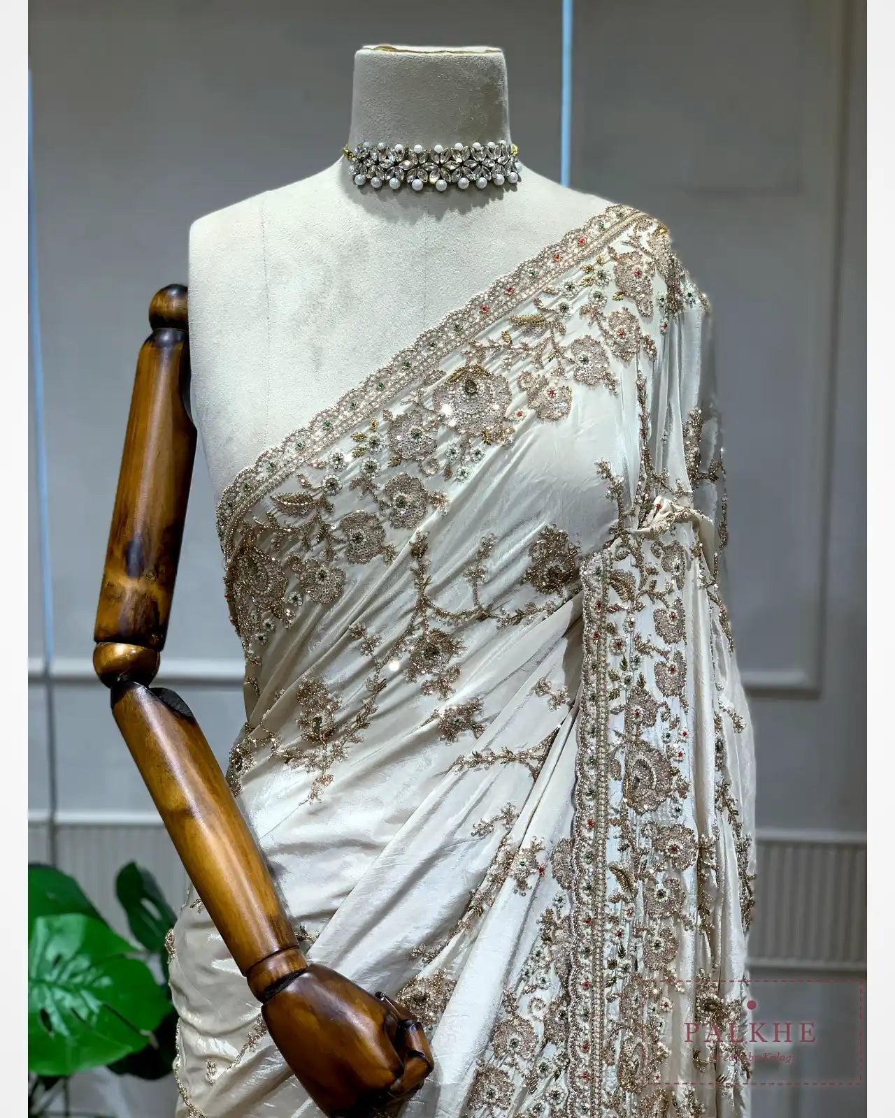 Ivory Floral Jaal Silk Fancy x Hand Embroidery