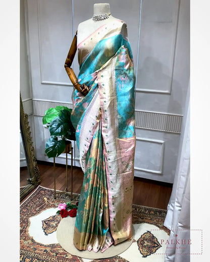 Pista Green Kanjivaram Floral Jaal in Pure Silk