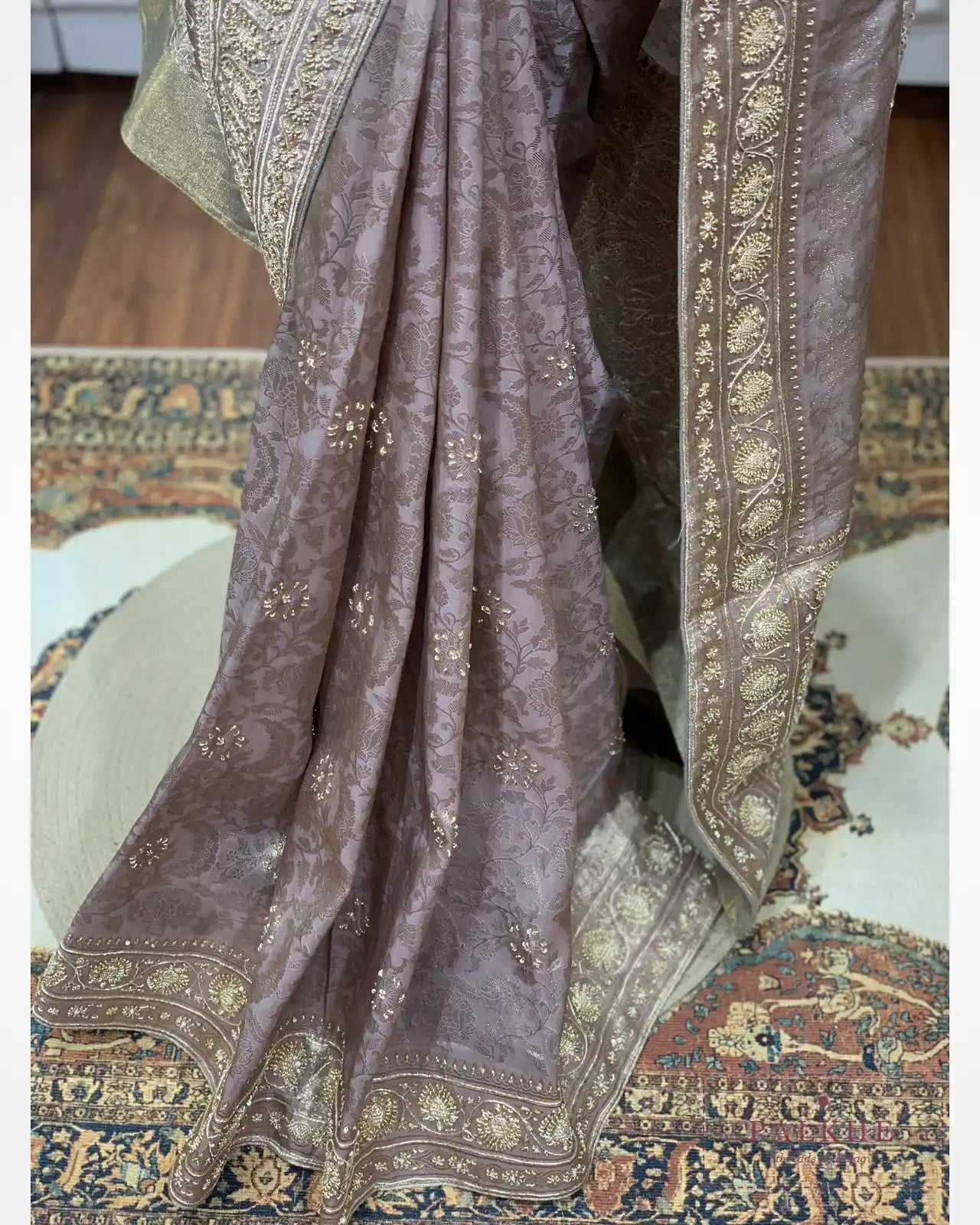 Lilac Pure Silk Banarasi x Hand Embroidery