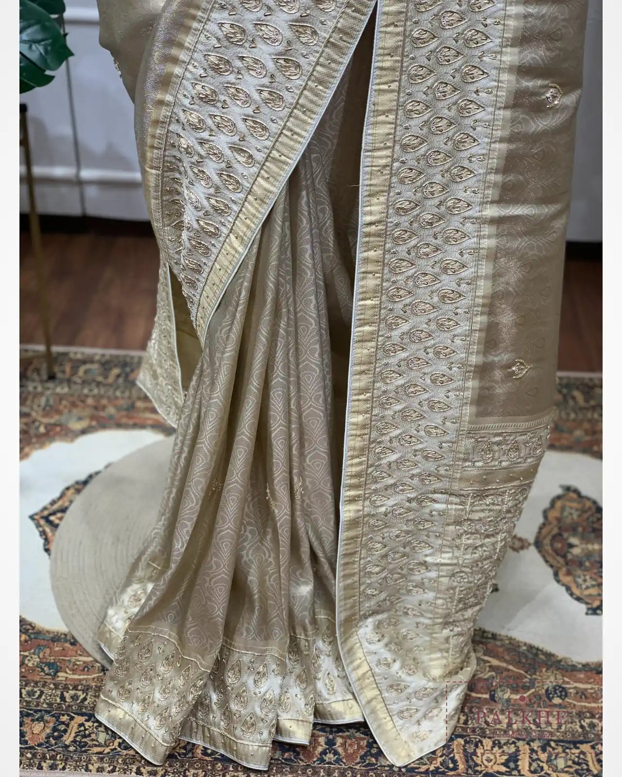 Silver-Gold Floral Semi Silk Kanjivaram x Hand Embroidery