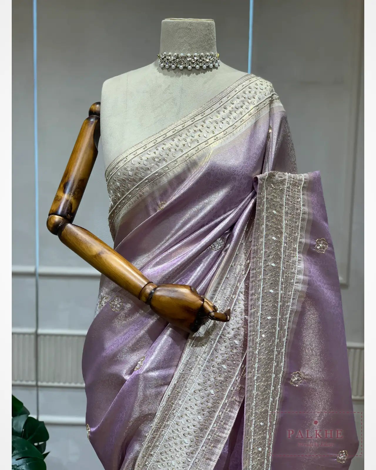 Lavender Floral Jaal Semi Silk Kanjivaram x Hand Embroidery
