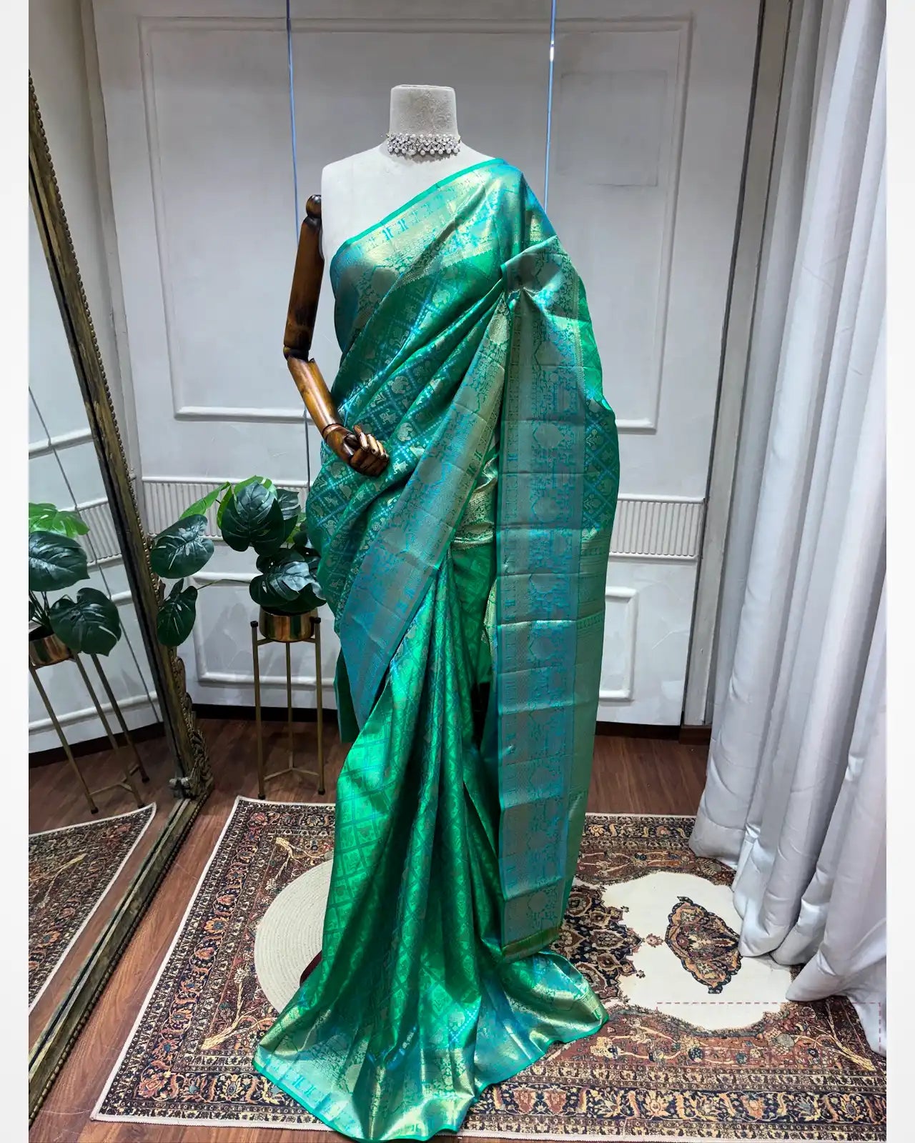 Turquoise Green Kanjivaram Brocade in Silk