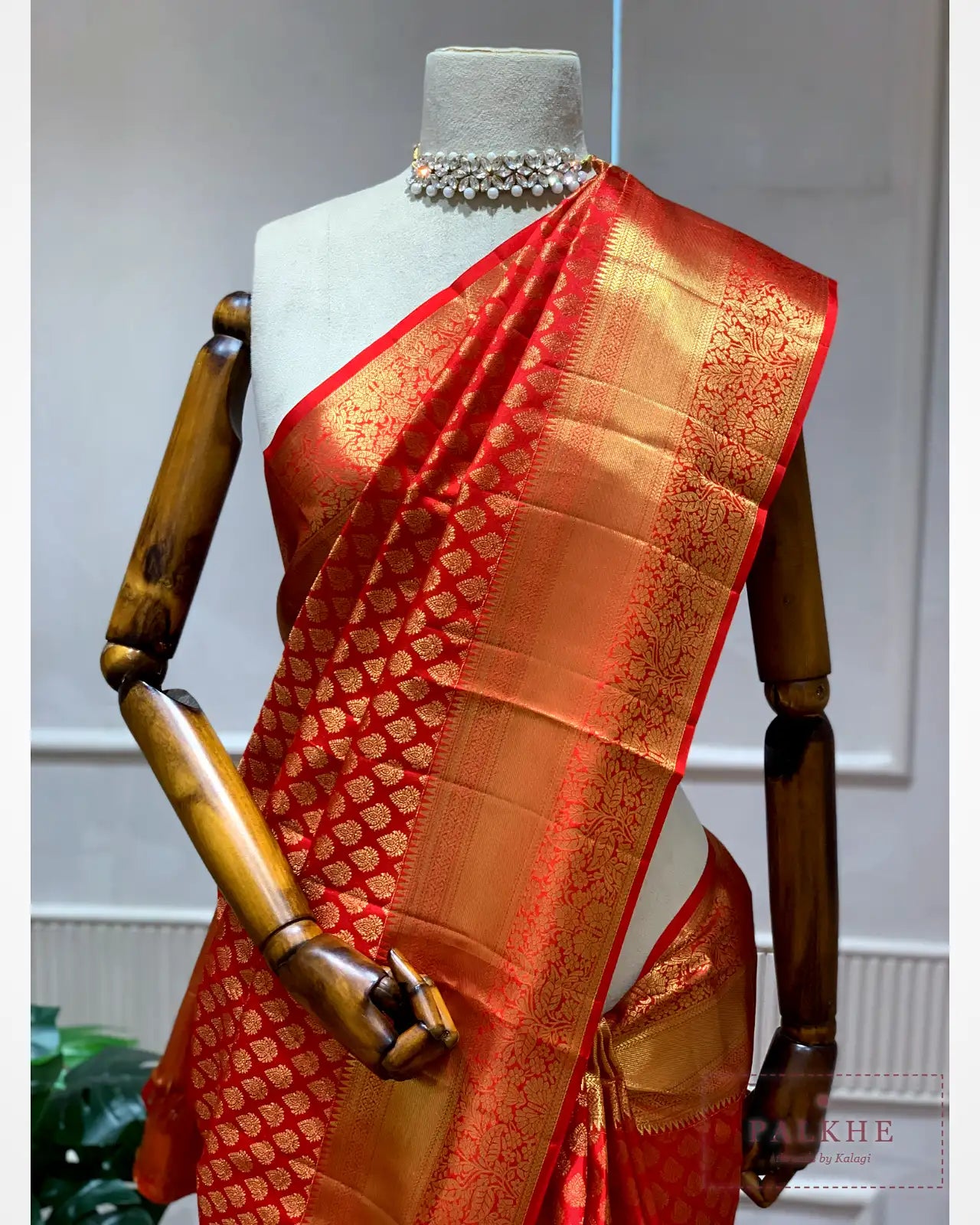 Red Kanjivaram Buttis in Pure Silk