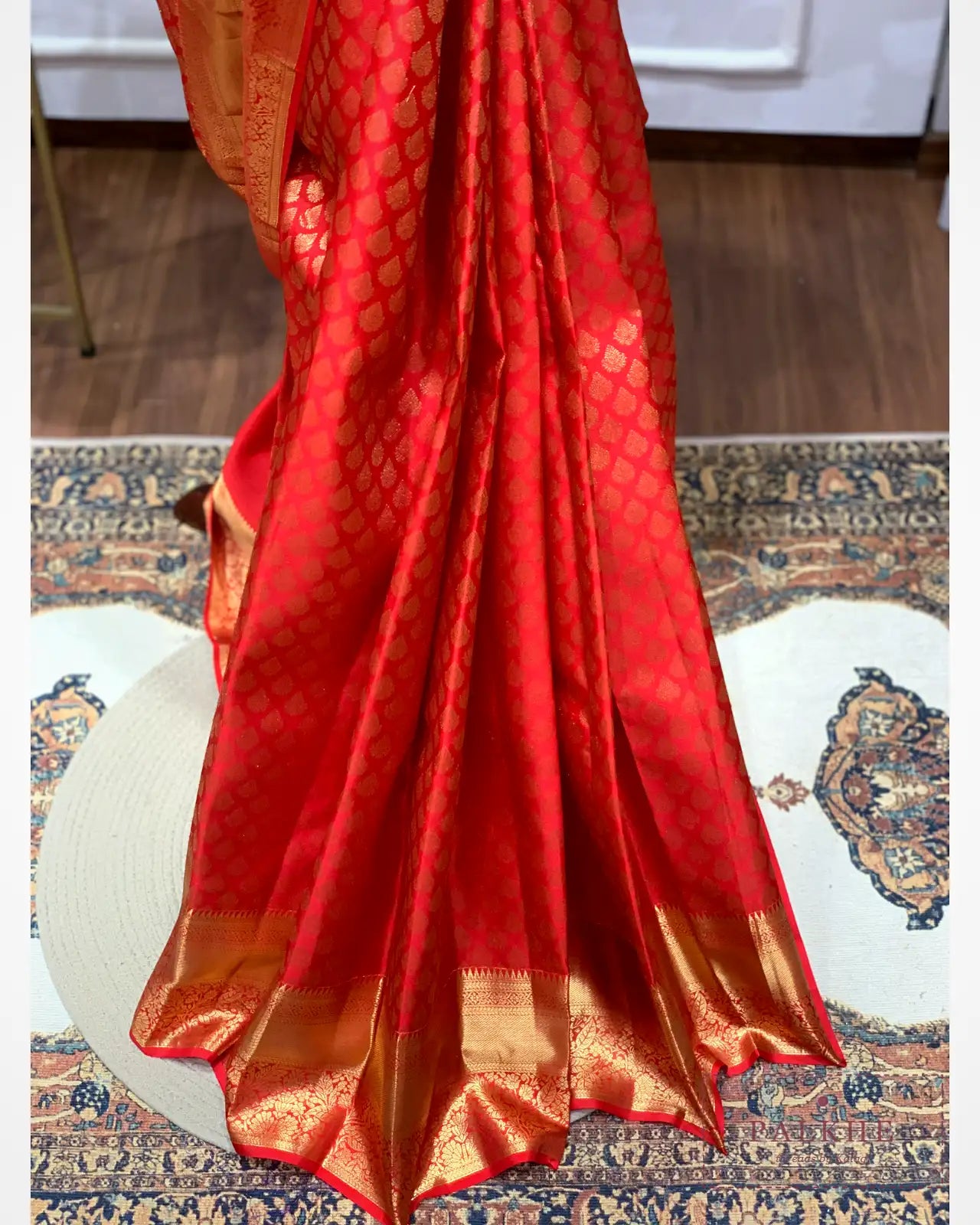 Red Kanjivaram Buttis in Pure Silk