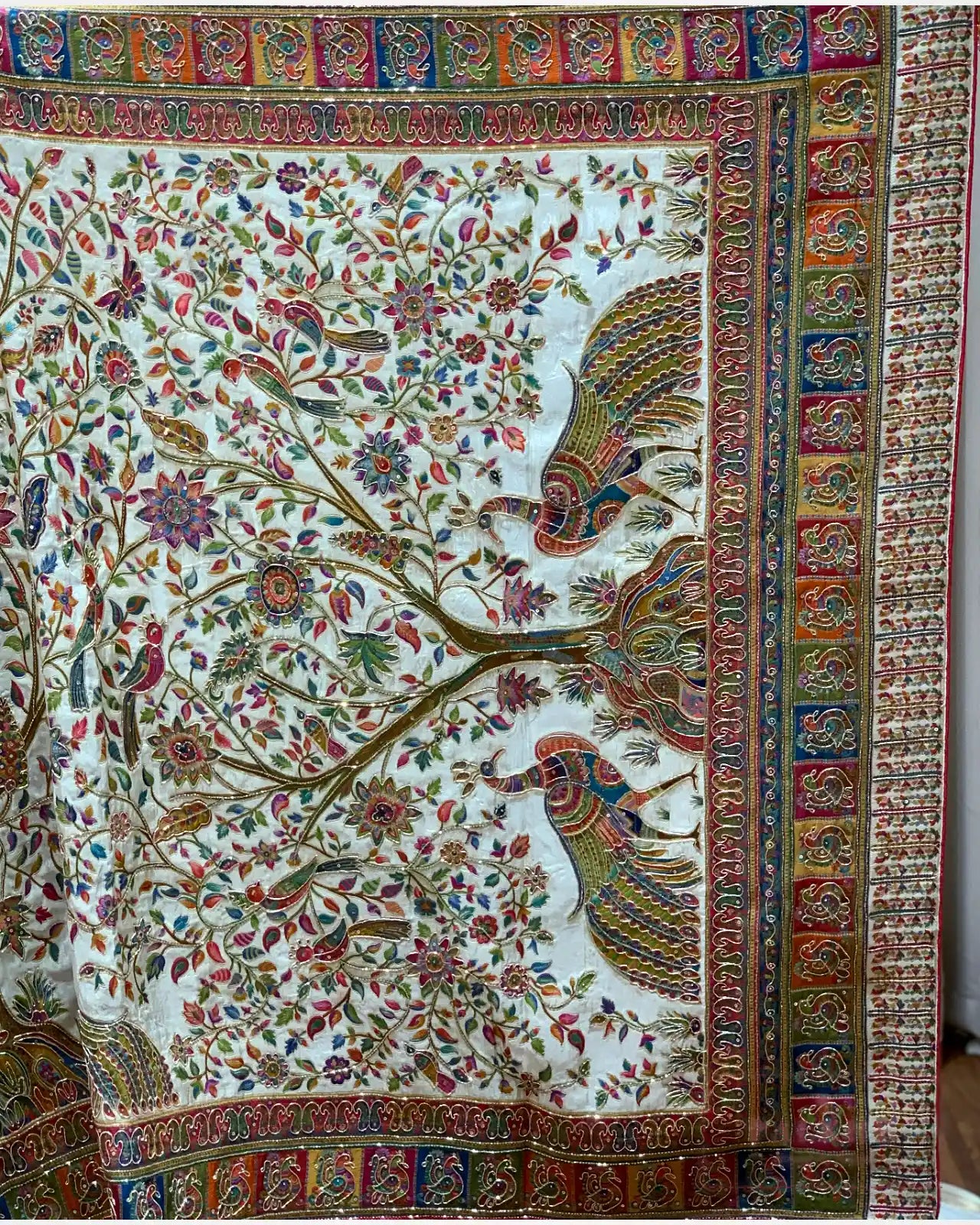 Cream Traditional Motifs Pashmina x Hand Embroidery