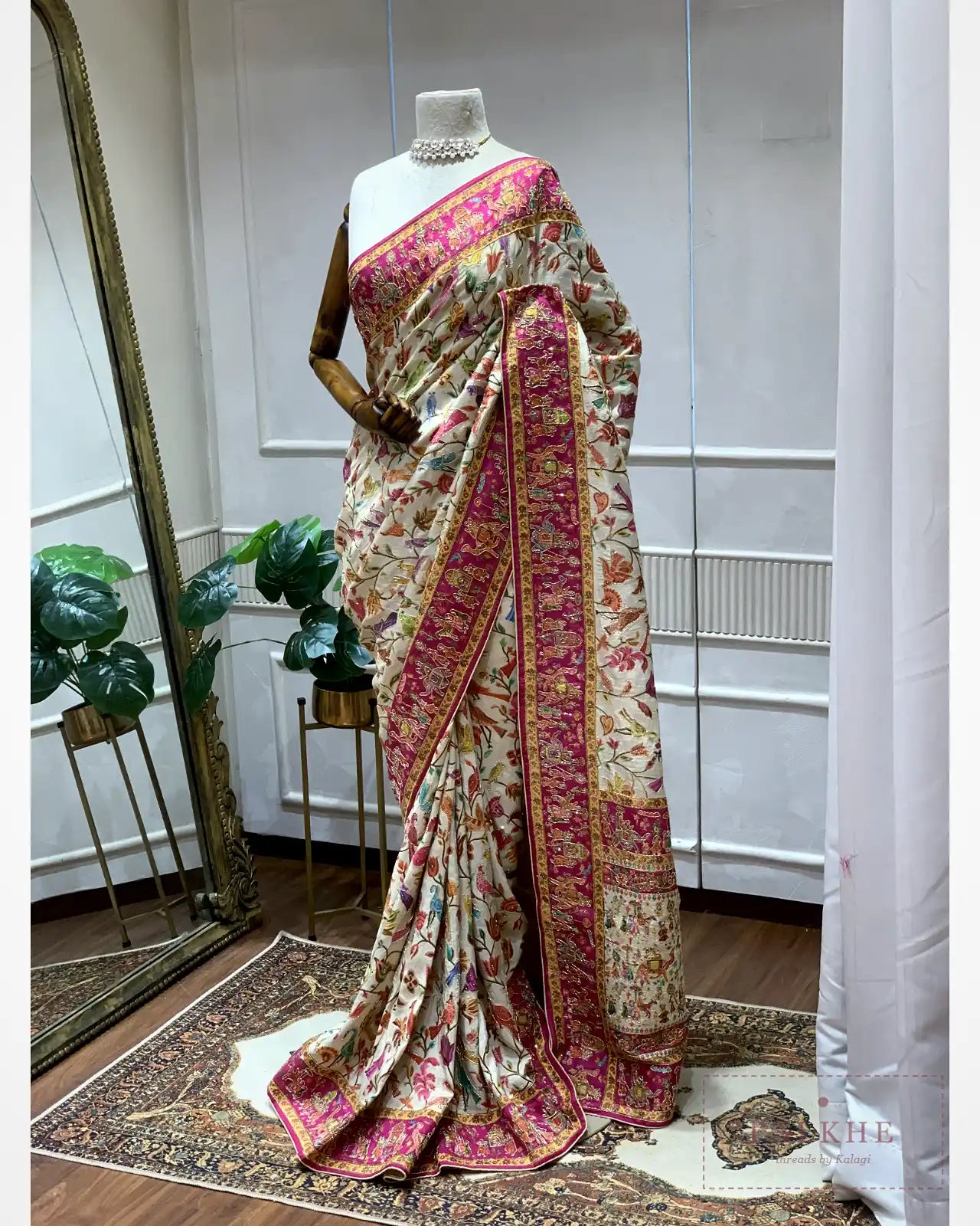 Ivory Bird Motifs Silk Pashmina x Hand Embroidery