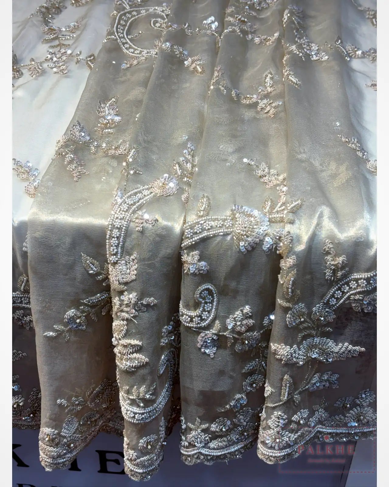 Beige Silk Tissue x Hand Embroidery